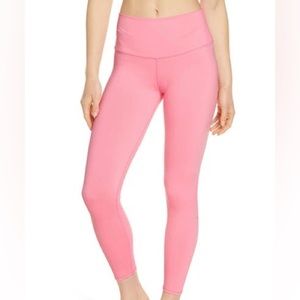 Alo Yoga Airbrush 7/8 Leggings (Macaron Pink)